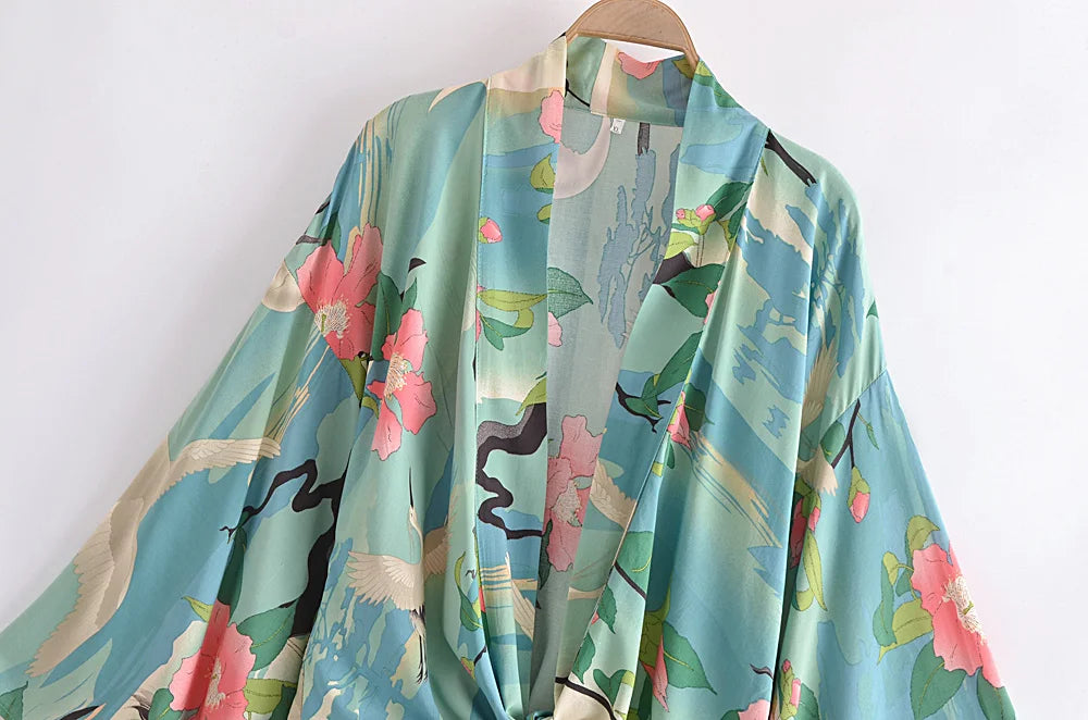Boho Vintage Floral Print Beach Summer Short Kimono Women Fashion Ladies Casual V Neck Batwing Sleeves Bohemian Cover-ups