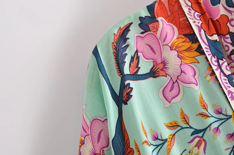 Boho Vintage Floral Print Beach Summer Short Kimono Women Fashion Ladies Casual V Neck Batwing Sleeves Bohemian Cover-ups