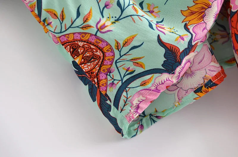 Boho Vintage Floral Print Beach Summer Short Kimono Women Fashion Ladies Casual V Neck Batwing Sleeves Bohemian Cover-ups