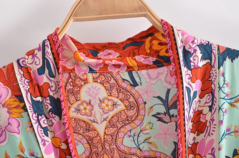 Boho Vintage Floral Print Beach Summer Short Kimono Women Fashion Ladies Casual V Neck Batwing Sleeves Bohemian Cover-ups