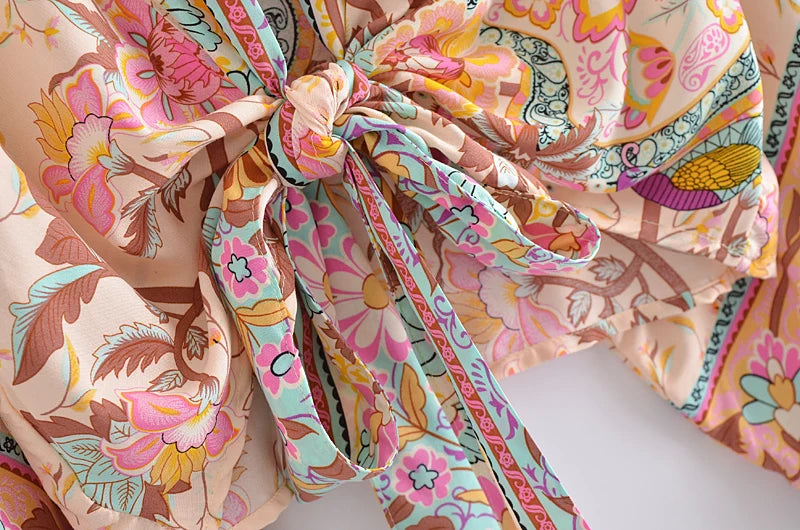 Boho Vintage Floral Print Beach Summer Short Kimono Women Fashion Ladies Casual V Neck Batwing Sleeves Bohemian Cover-ups