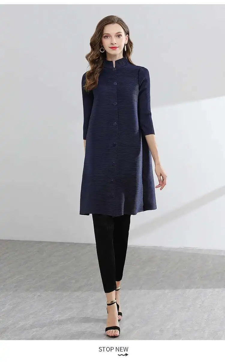 LANMREM Women  Pleated Single Breasted Dress New Stand Theree Quarter Sleeve  Fashion Tide Spring 2025 2F0095