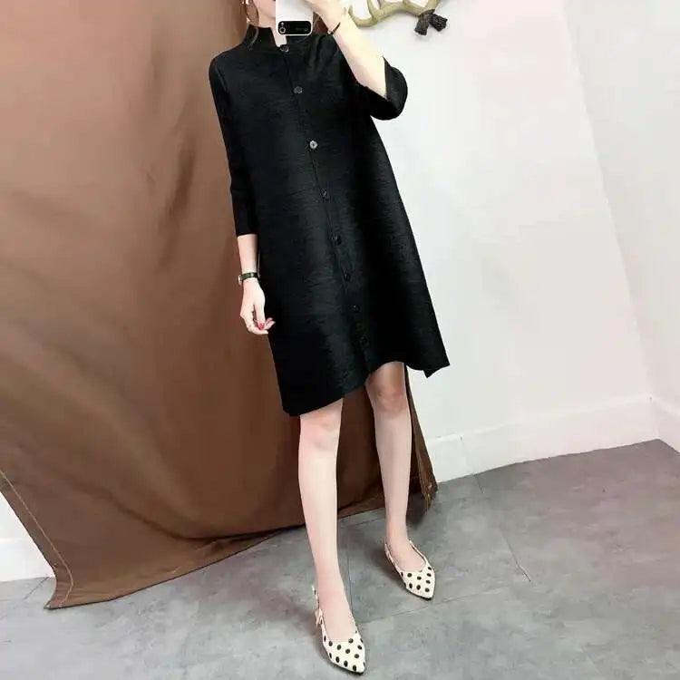 LANMREM Women  Pleated Single Breasted Dress New Stand Theree Quarter Sleeve  Fashion Tide Spring 2025 2F0095