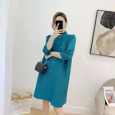 LANMREM Women  Pleated Single Breasted Dress New Stand Theree Quarter Sleeve  Fashion Tide Spring 2025 2F0095