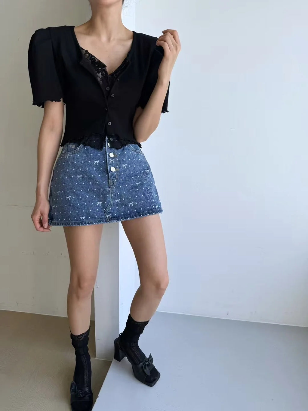 Liliang Lace Splicing Fake Two-Piece Knitted Top Women Summer New Vintage Earlet Lace Trim ort Sve Loose Fit Cardigan