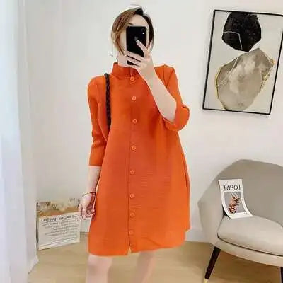 LANMREM Women  Pleated Single Breasted Dress New Stand Theree Quarter Sleeve  Fashion Tide Spring 2025 2F0095