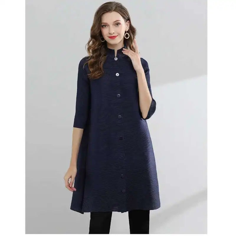 LANMREM Women  Pleated Single Breasted Dress New Stand Theree Quarter Sleeve  Fashion Tide Spring 2025 2F0095