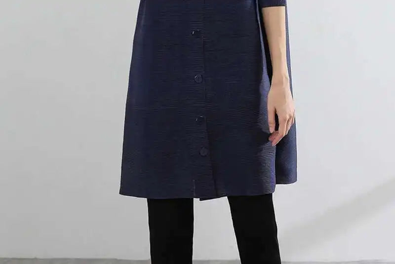 LANMREM Women  Pleated Single Breasted Dress New Stand Theree Quarter Sleeve  Fashion Tide Spring 2025 2F0095